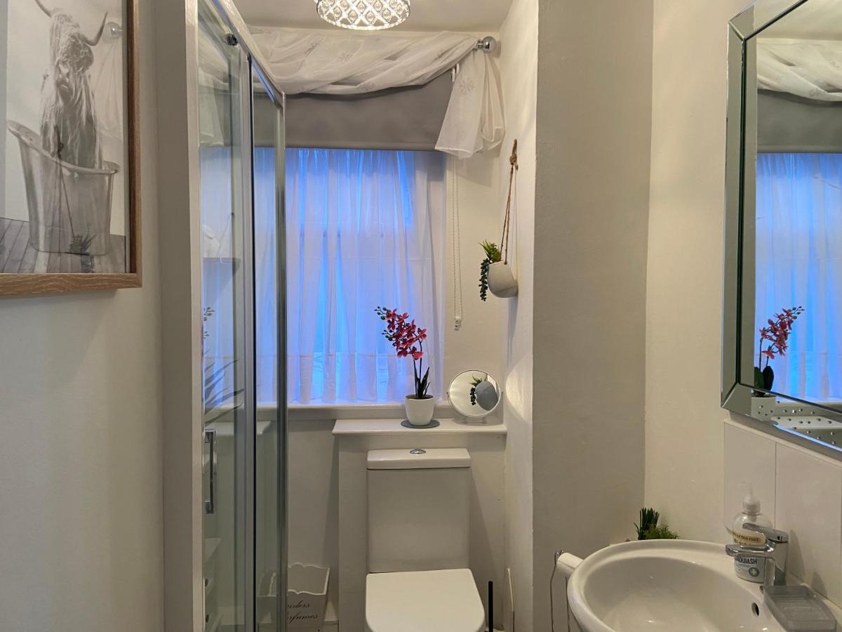 Historic Old Town 2 Bed Ground Floor Apartment 스털링 외부 사진